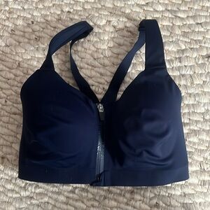 Victoria Sport Sports Bra 32DDD